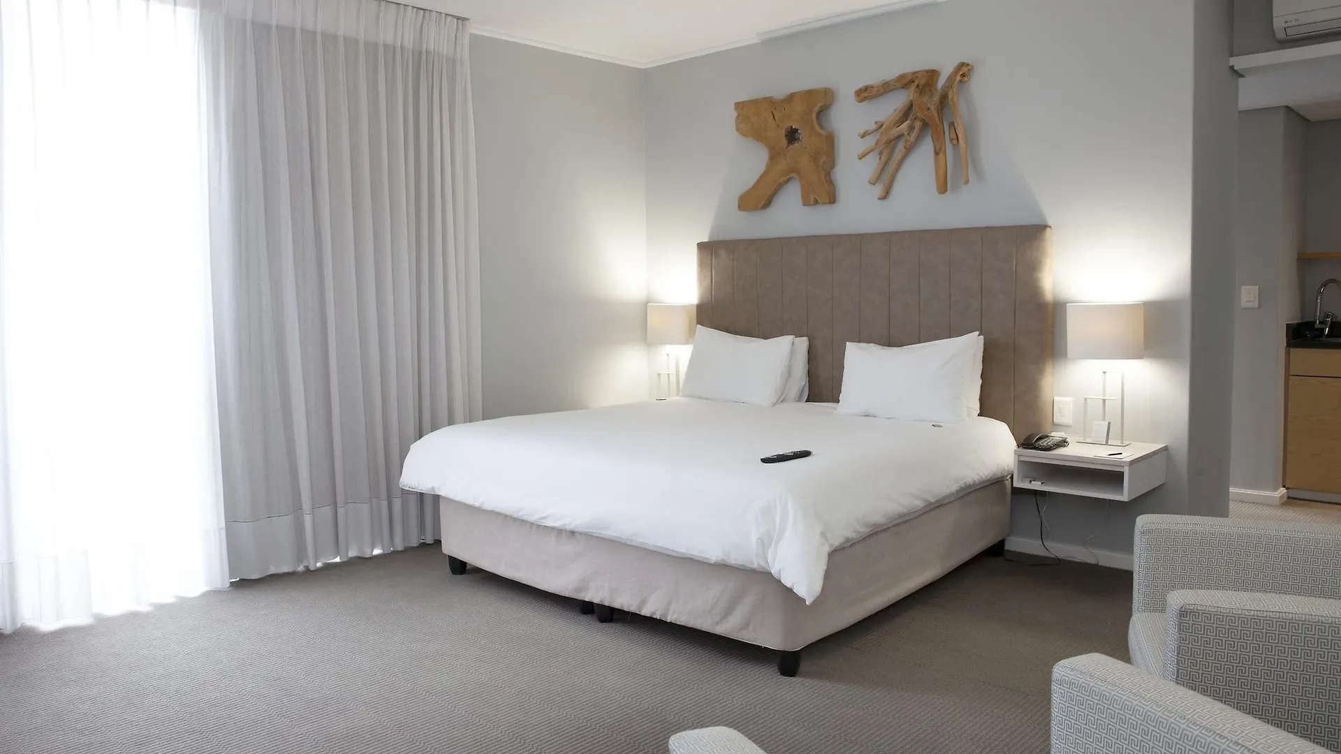 ****  Atlantic Beach Hotel Melkbosstrand South Africa