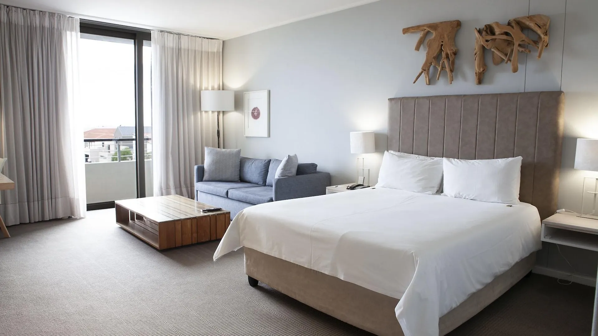Atlantic Beach Hotel Melkbosstrand 4*,