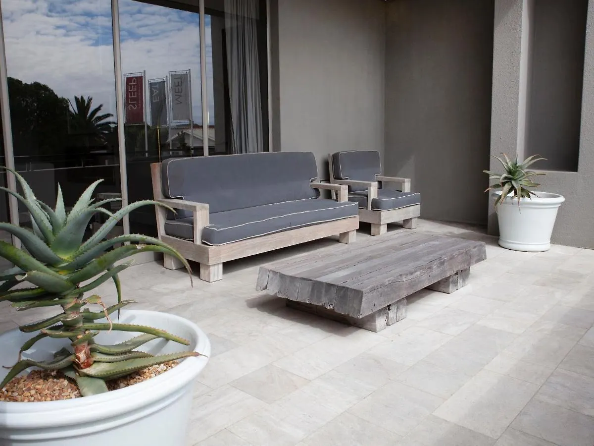 Atlantic Beach Hotel Melkbosstrand 4*,